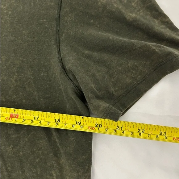 Lululemon T Shirt Mens Tie Dye Fundamental Short Sleeve - Picture 3 of 6